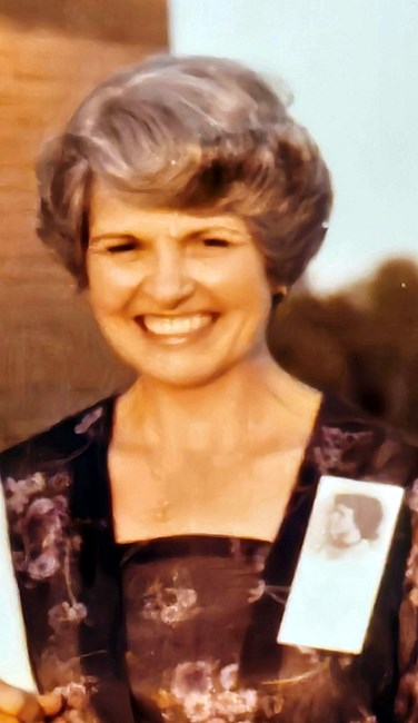 Obituary of Ann Russell Sloan