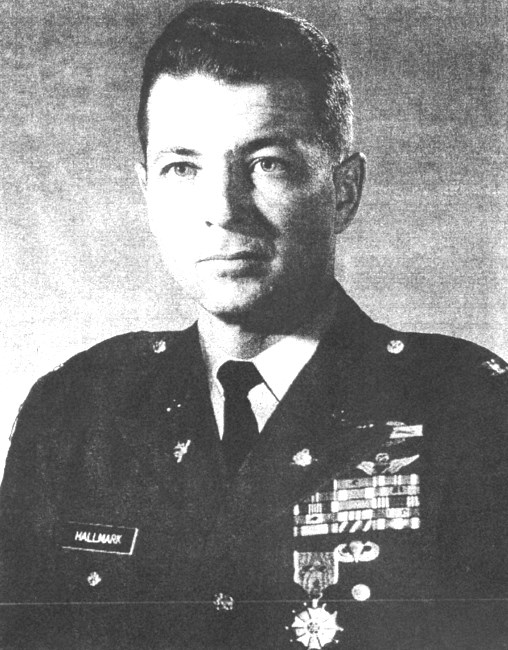 Avis de décès de Col. Robert "Bob" Hallmark, (Ret.)