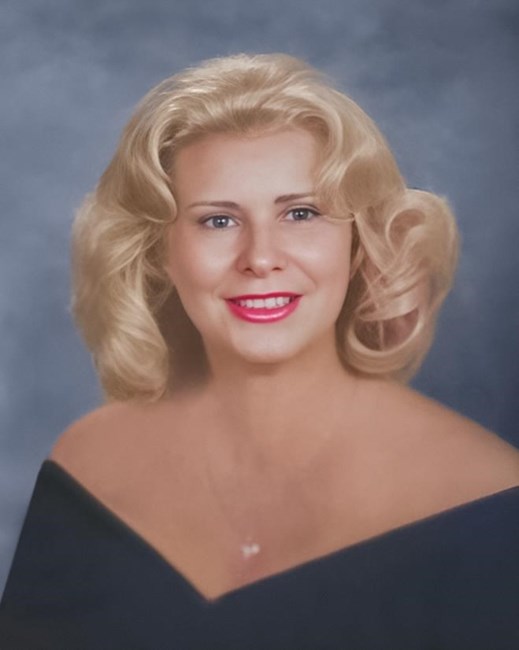 Obituario de Mrs Virginia "Biddie" May Blume