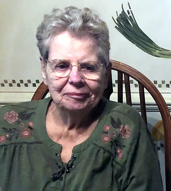 Obituary of Carolynne Dorothy Wall