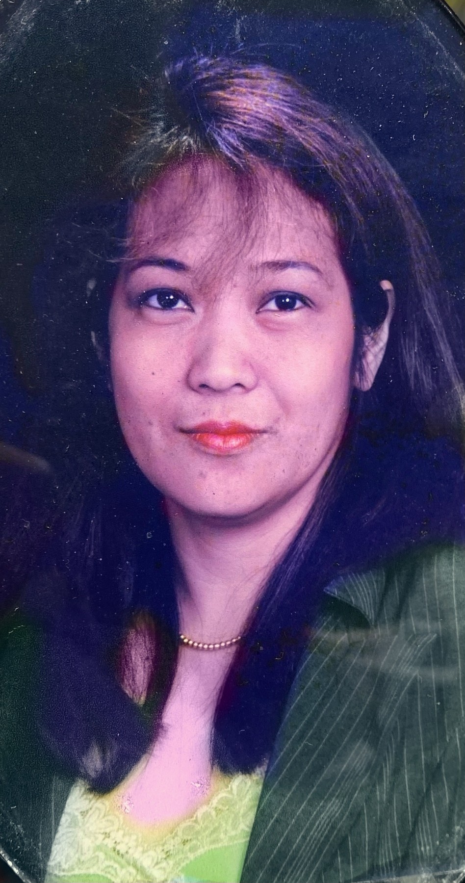 Obituario de Nenita Tessie Manrique-Castillo