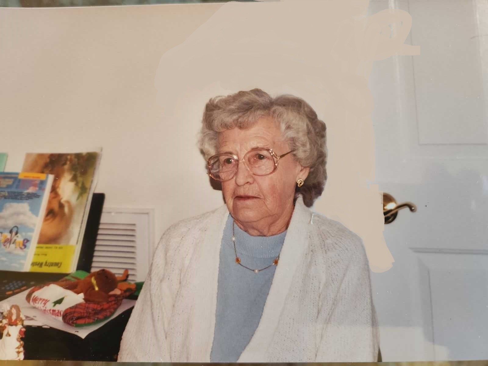 Obituary of Dorothy Lawless