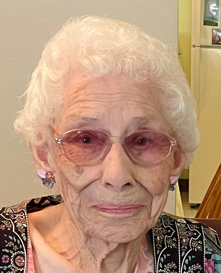 Louise GrabinClark Obituary Davenport, IA