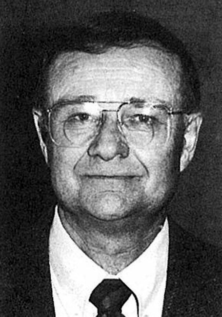 Obituary of Dr. Floyd Harold Holmgrain Jr.