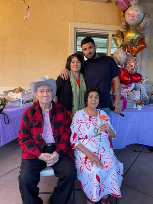 Avis de décès de Enriqueta Flores