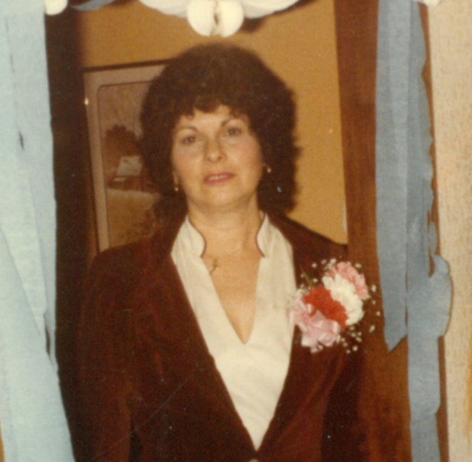 Obituario de Annette Marie (nee Delauney) Lauzon (Rainone)