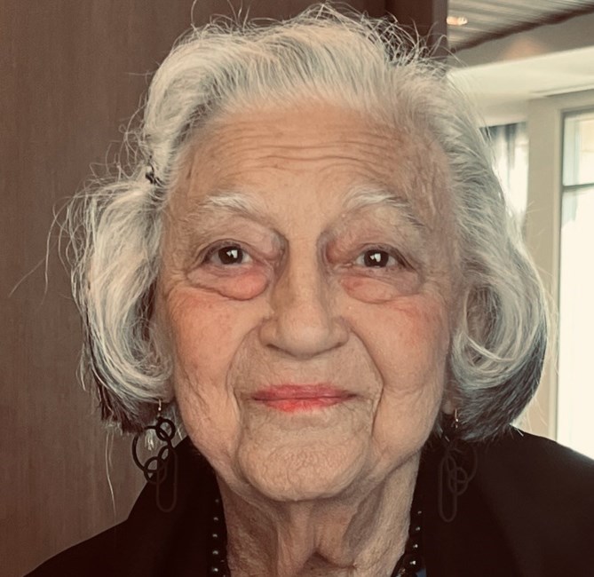 Obituary of Mollyann Menaker