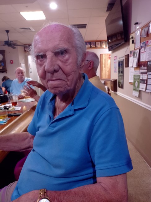 Obituario de Marius van den Elzen