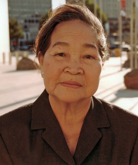 Obituary of A Thi Nguyen