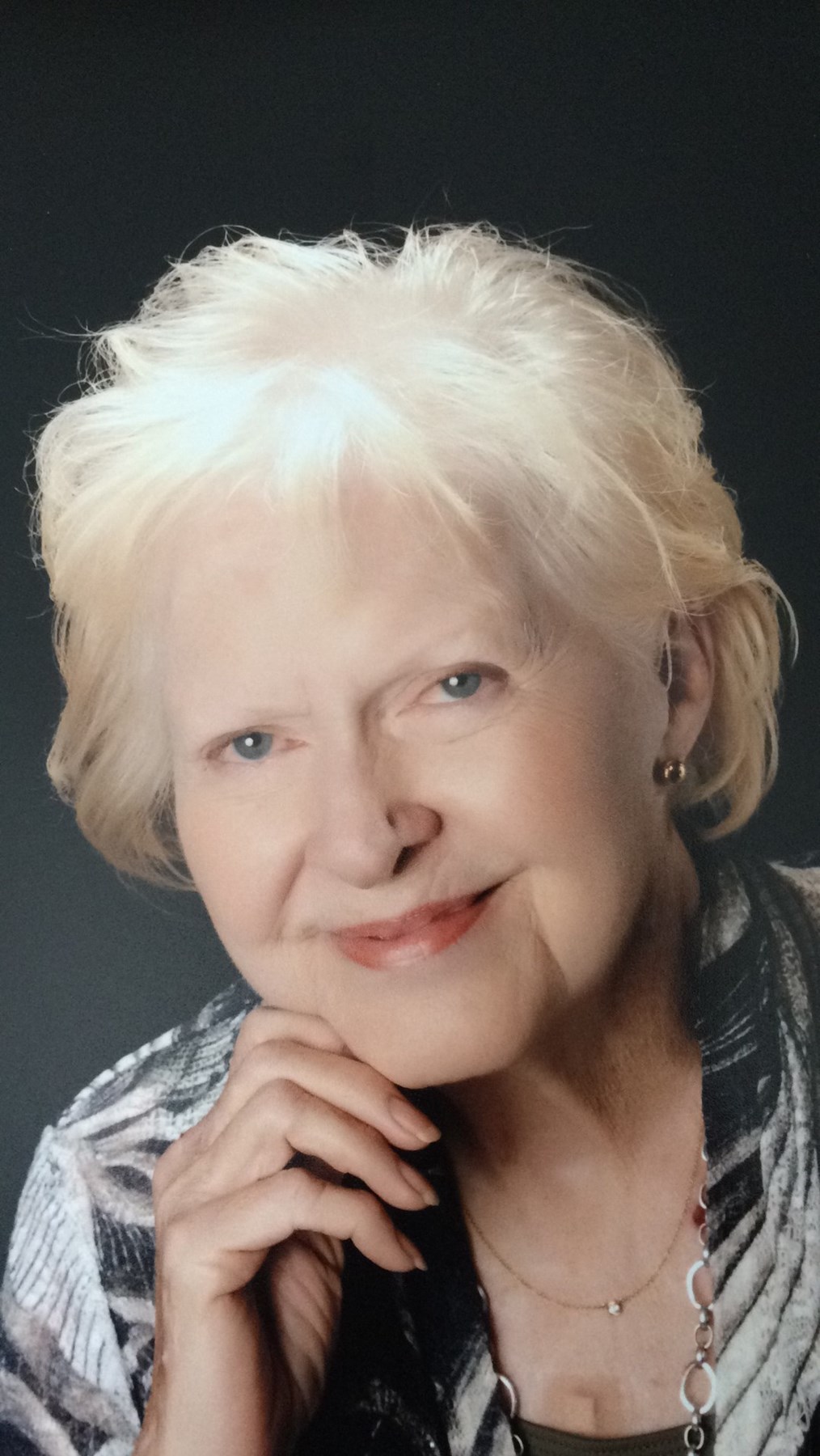 Obituario de Barbara Joy Hanshaw Blades