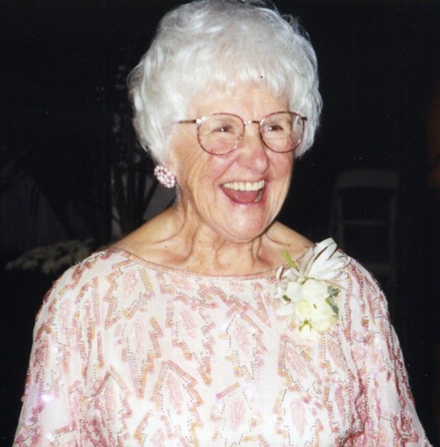 Obituary of Phyllis M. Lomanto