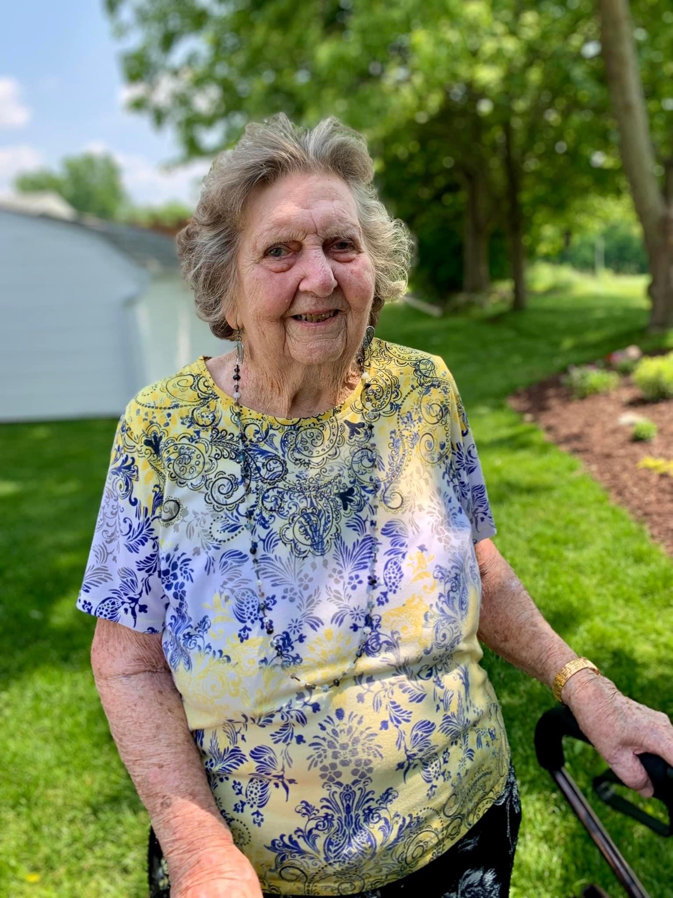 Obituary of Elaine Fern Rae