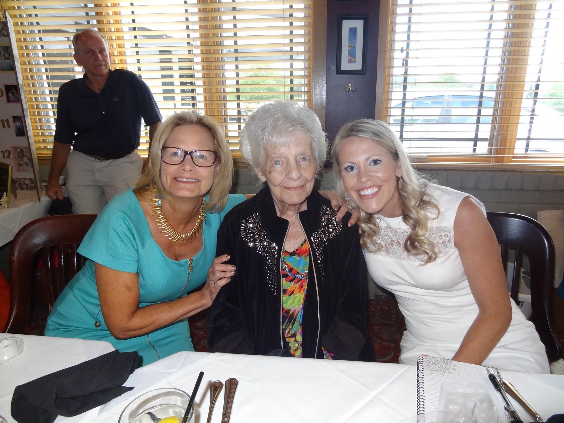 Obituary of Louella H. Jacoby