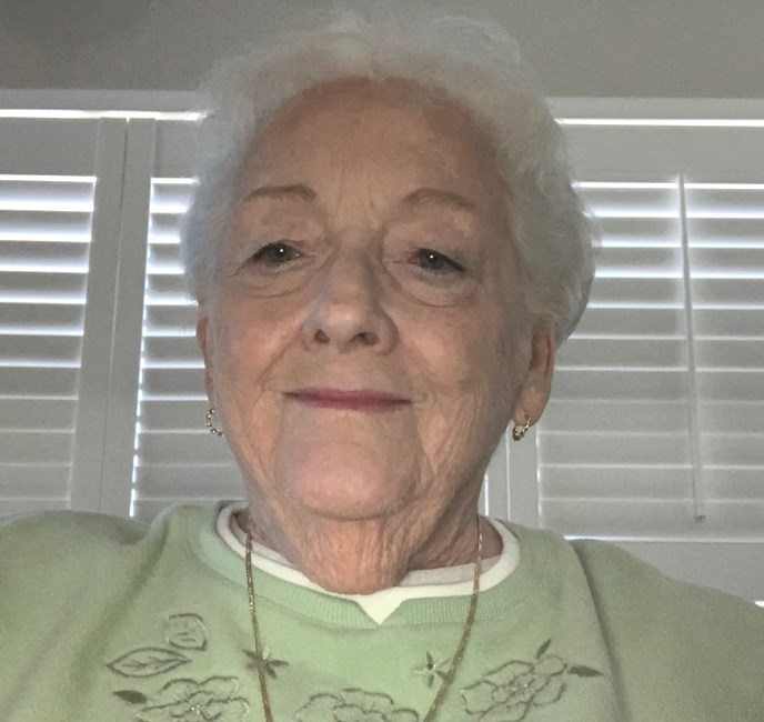Obituary of Helen B. Dyer