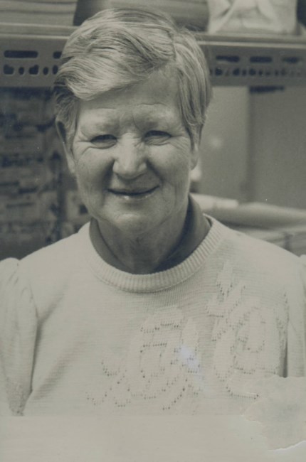 Obituary of Ardith Holt