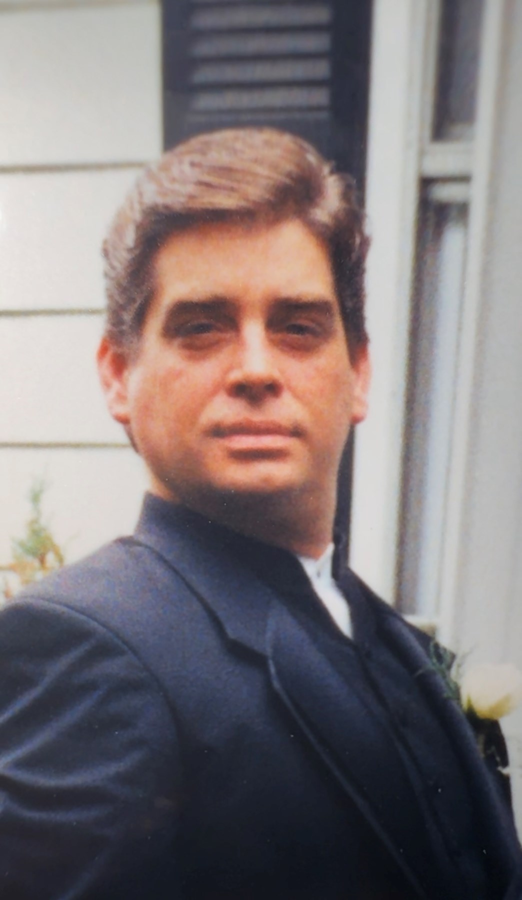 Obituary of Frank Bucacci Jr.
