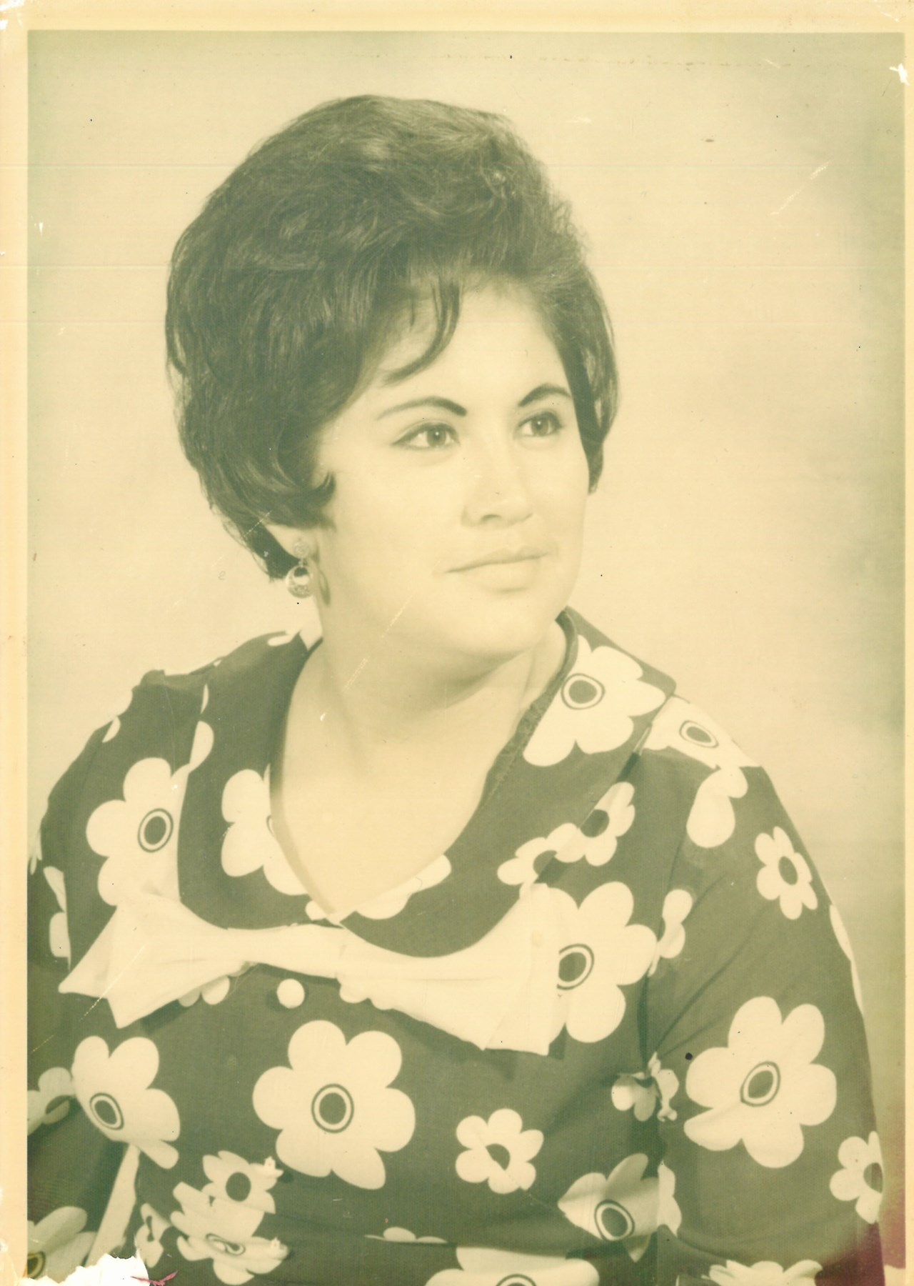Obituary of Manuela "Nena" P Valdez