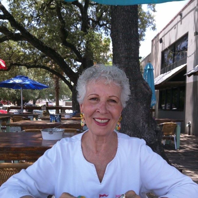 Obituary of Delores Evon Van-Ryan
