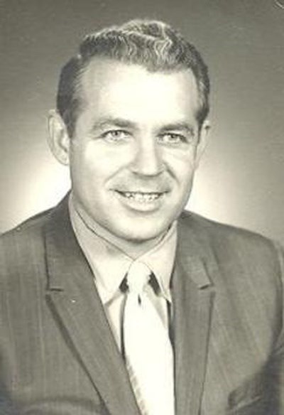 Obituary of Dr. Wilbur E.   Simmons