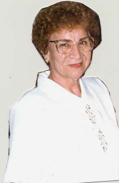 Obituary of Amalia M Alvarez