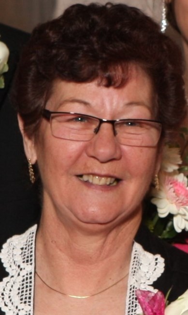 Obituario de Elaine Oberg