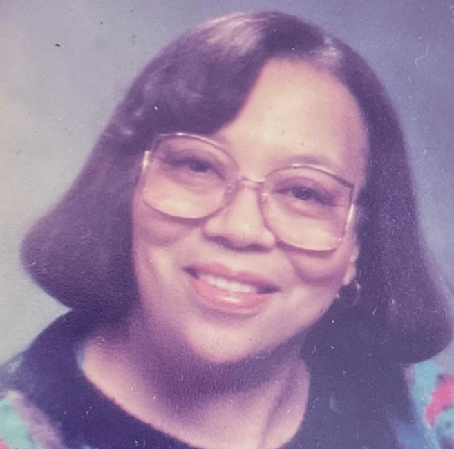 Obituary of Mary E McClaren