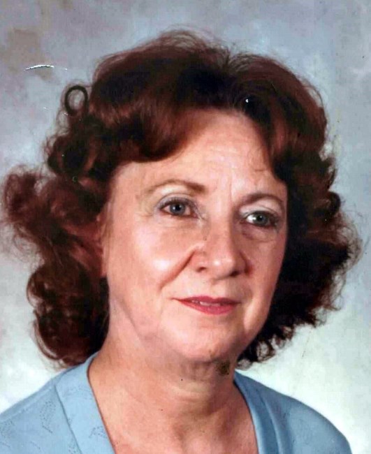 Obituario de Doris Mae Staelens
