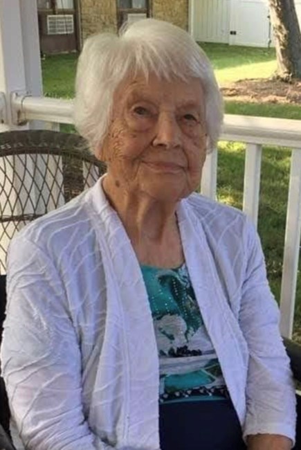 Obituary of Dorothy Redden Weir