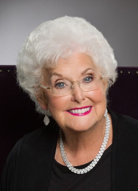 Obituary of Shirley Elizabeth Carlson