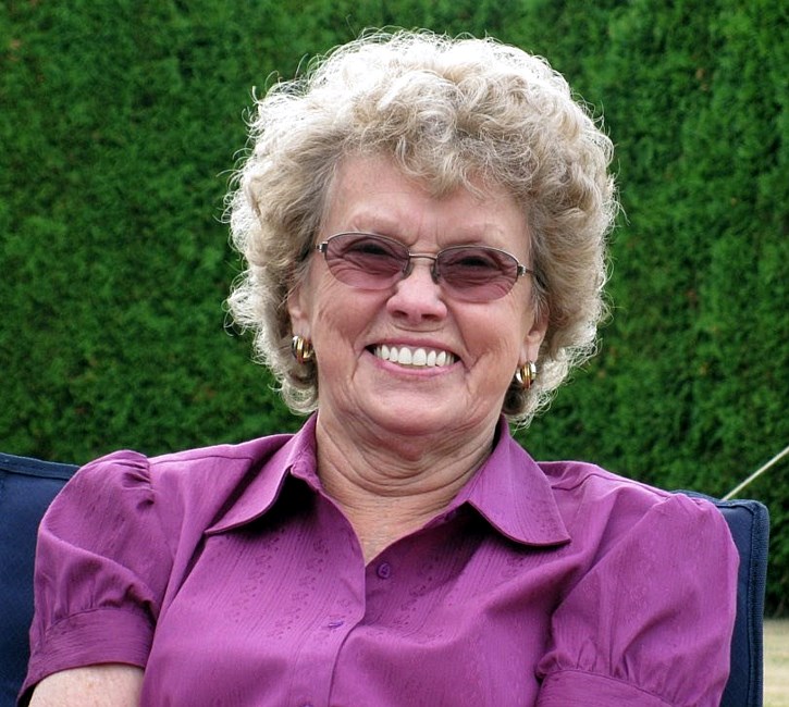Obituary of Shirley Dawn Cross