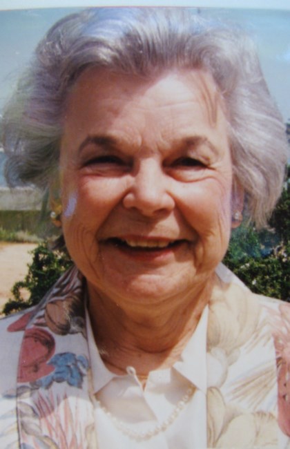 Obituario de May Chilton