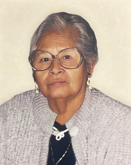 Obituary of Maria de la Luz Alvarez