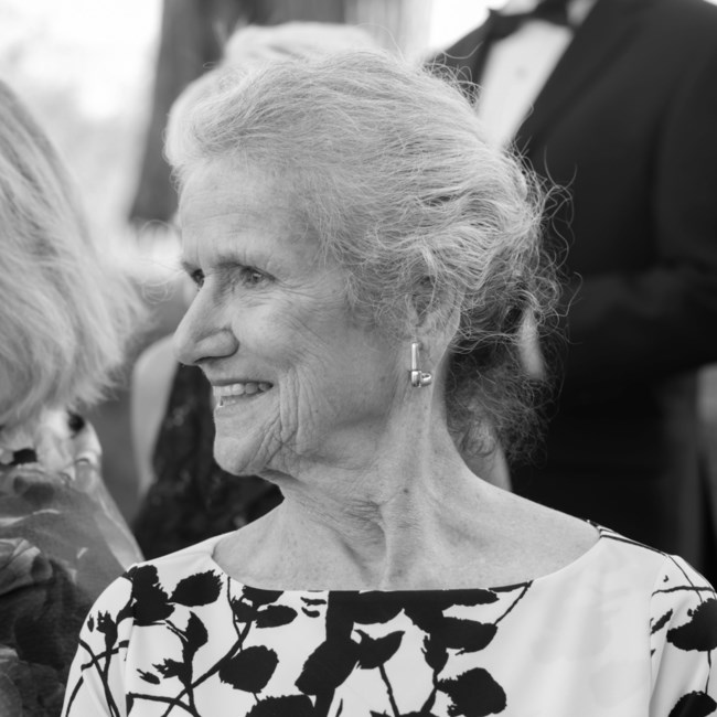 Obituary of Rosamond Lehren Emmons