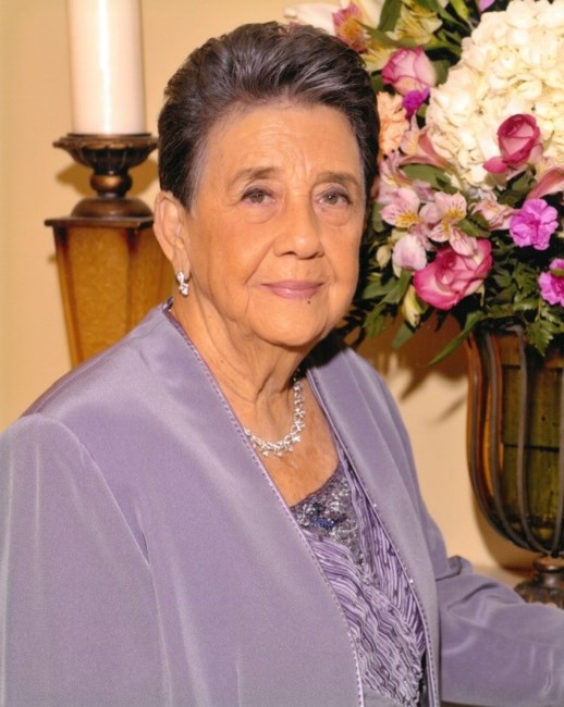 Obituary of Maria Consuelo Diaz