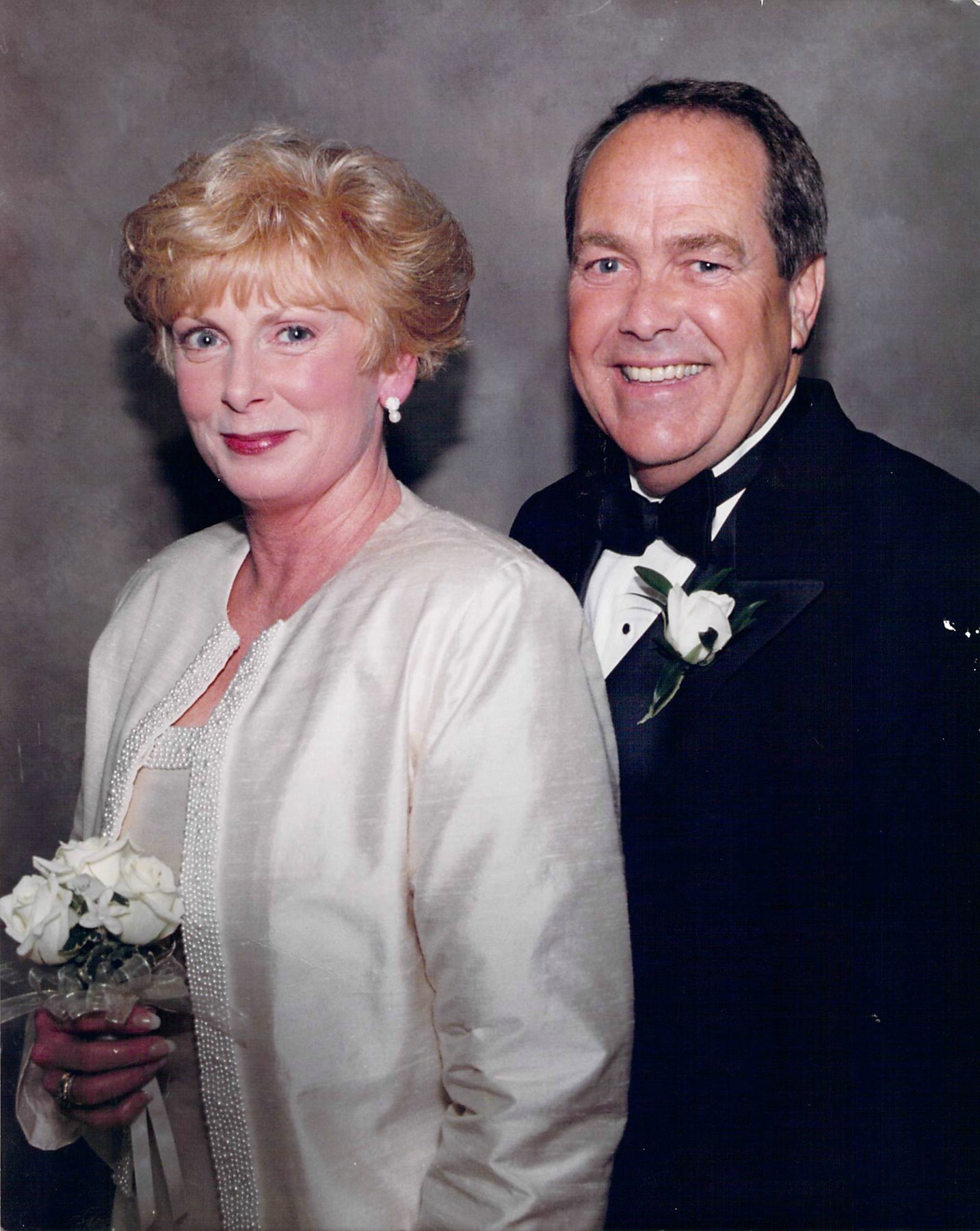 Obituary of Suzanne Marie Dickerson