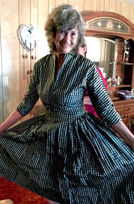 Obituary of Veeda Marie Felter Collier