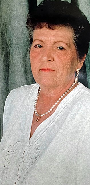 Obituary of Peggy Yarborough Leonard