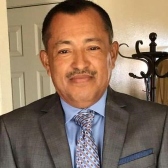 Avis de décès de Carlos Mario Hernandez