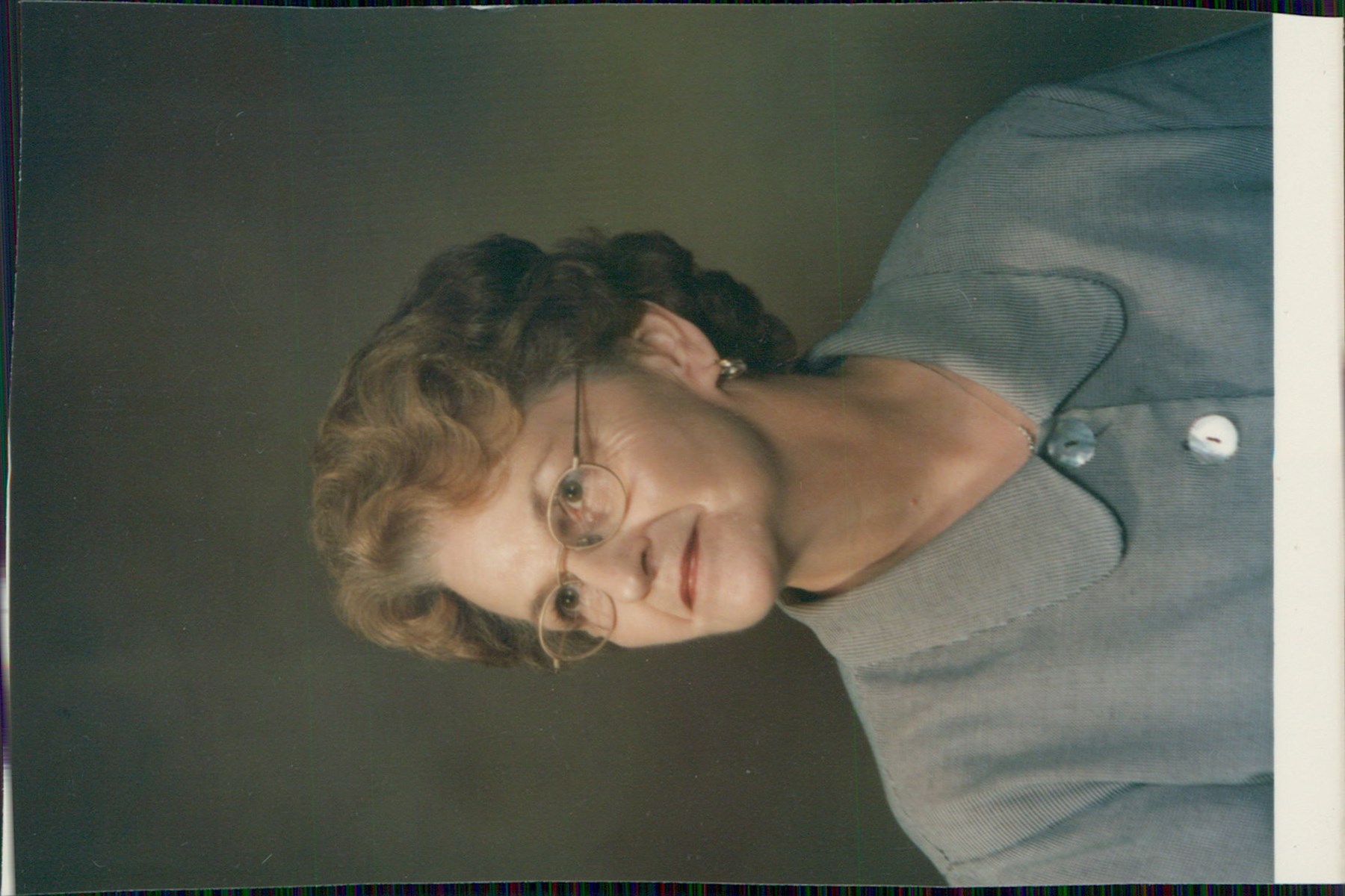 Obituary of Flora L McLain