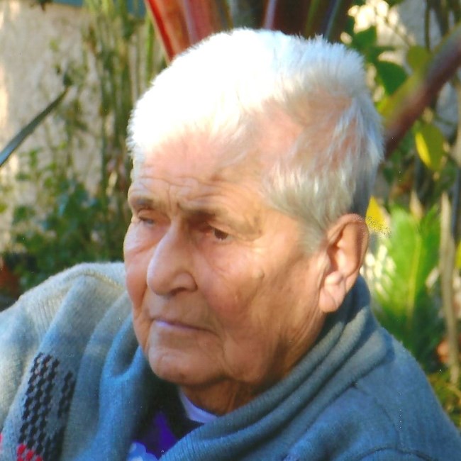 Obituary of Maria G. Valencia