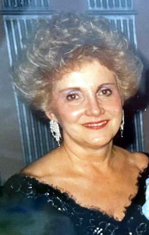 Obituary of Barbara A. Comas