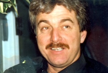 Obituary of Lorne Douglas Estabrook