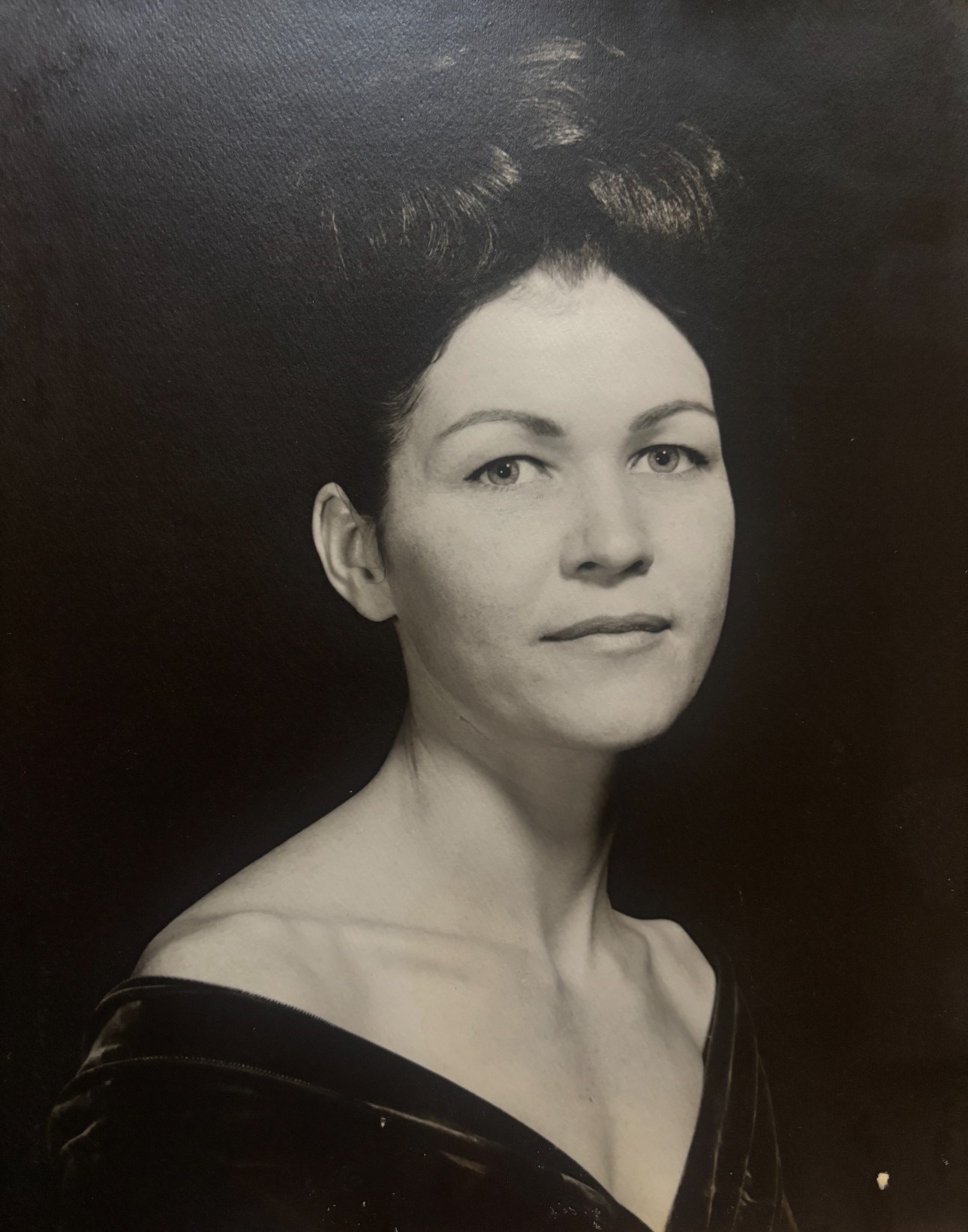 Obituary of Helen Barker Pletzer