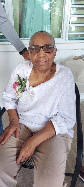 Obituario de Juana Elena Cruz Benítez