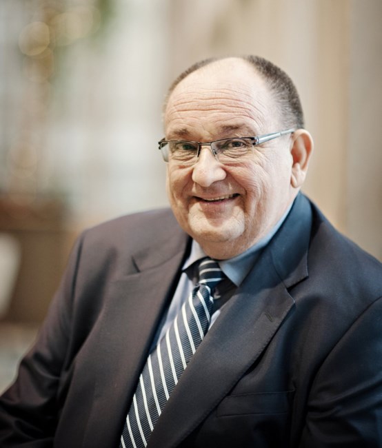 Obituary of Roger Alex Bernatzki