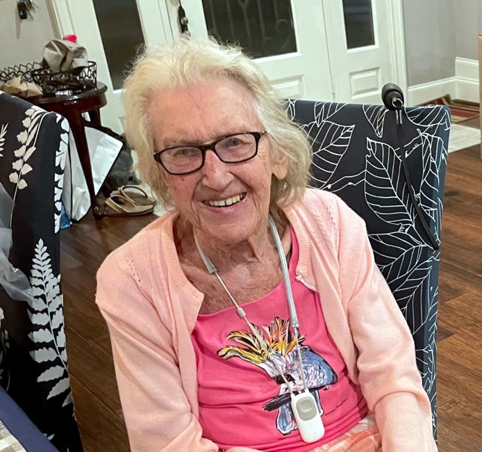 Obituary of Thelma E. Whiteside