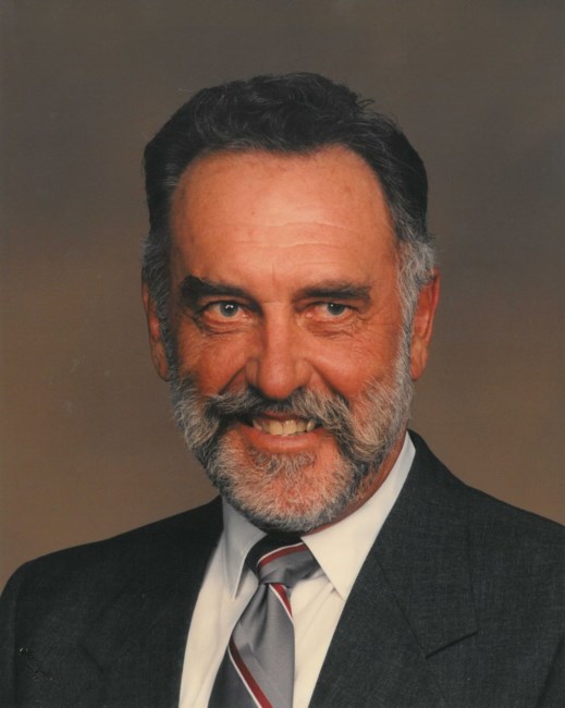 Obituary of Harold Vernon Royer