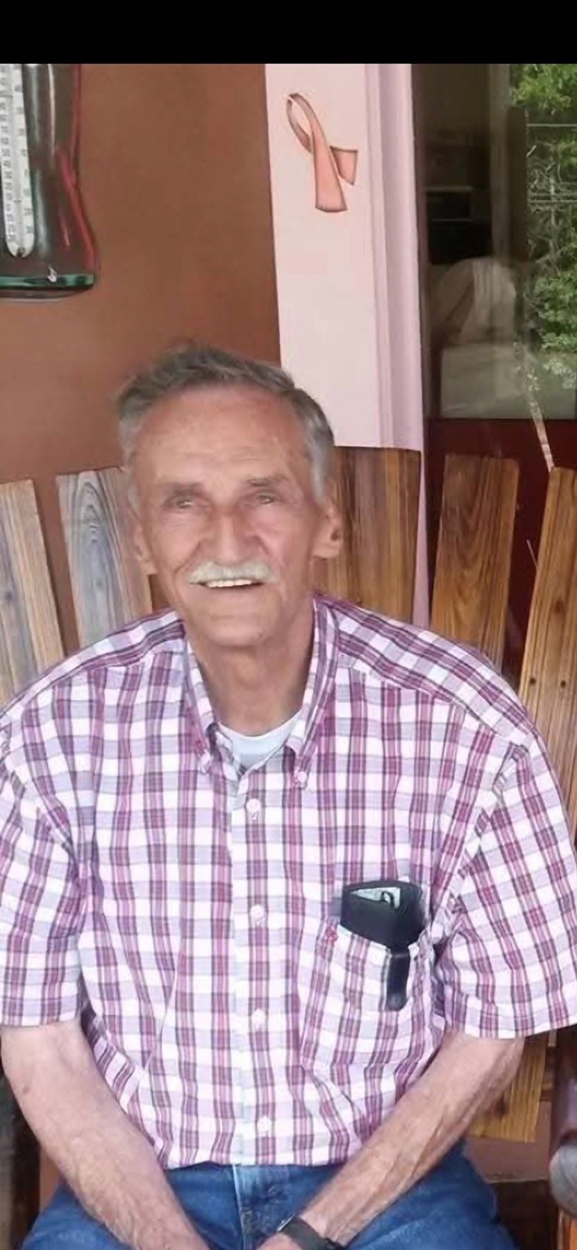 Obituario de Roy Knighton