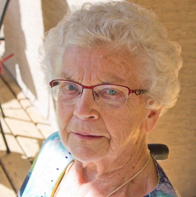 Obituary of Winnifred May Lansdell