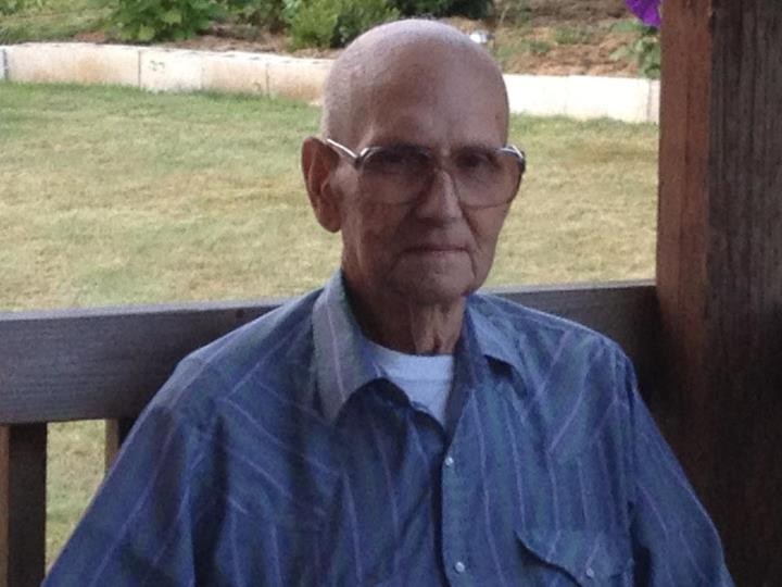 Obituary of Chester Walker